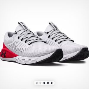Under Armour Charged Vantage 2 Sneaker White and Red Size 10.5